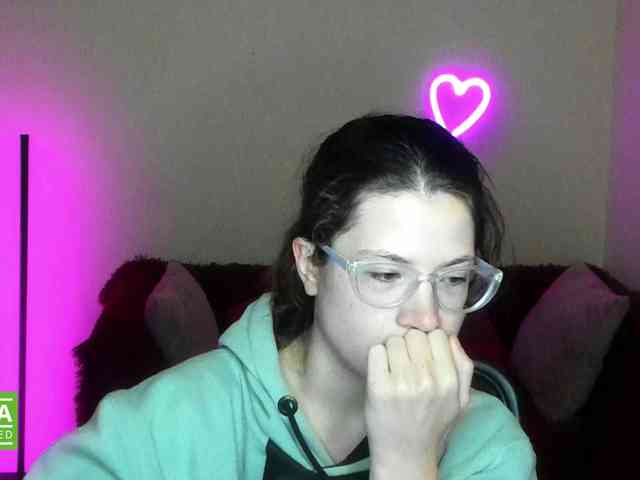 Aliciafolow009 webcam