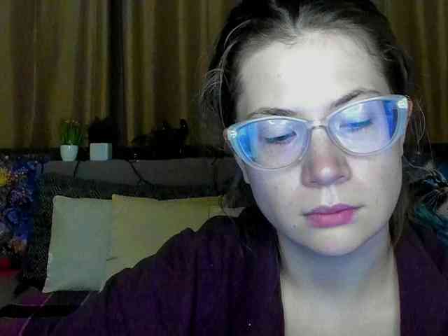 Aliciafolow009 webcam