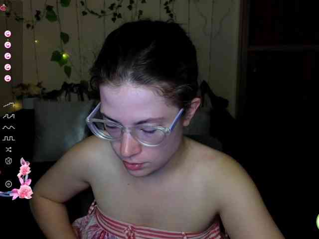 Aliciafolow009 webcam