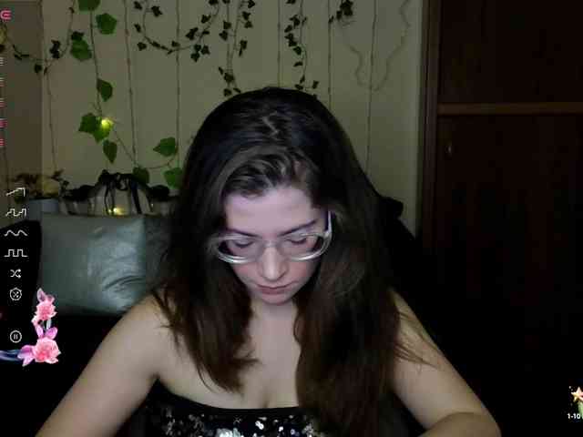 Aliciafolow009 webcam