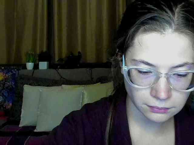 Aliciafolow009 webcam