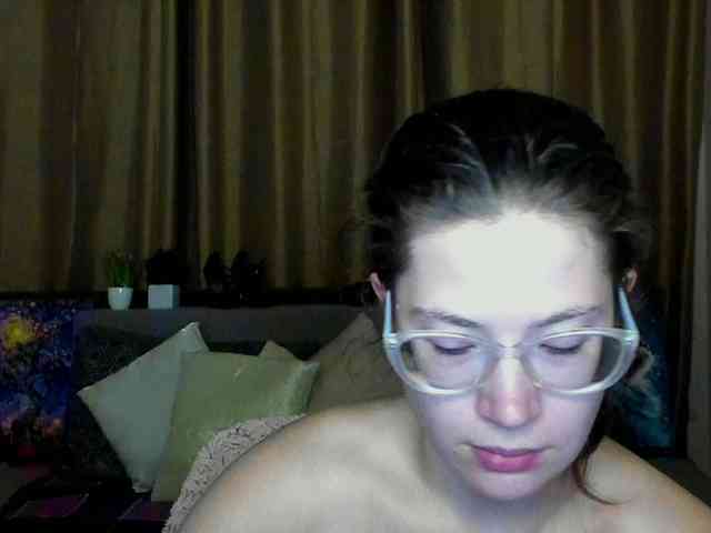 Aliciafolow009 webcam