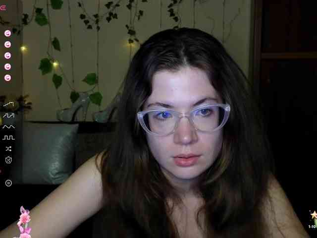Aliciafolow009 webcam