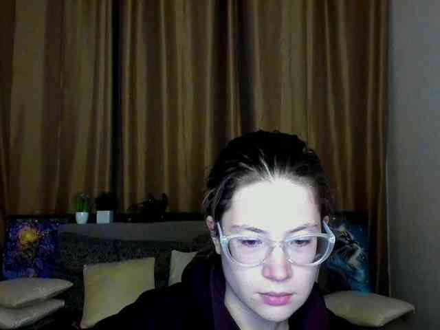 Aliciafolow009 webcam