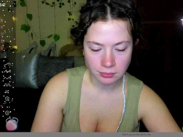 Aliciafolow009 webcam