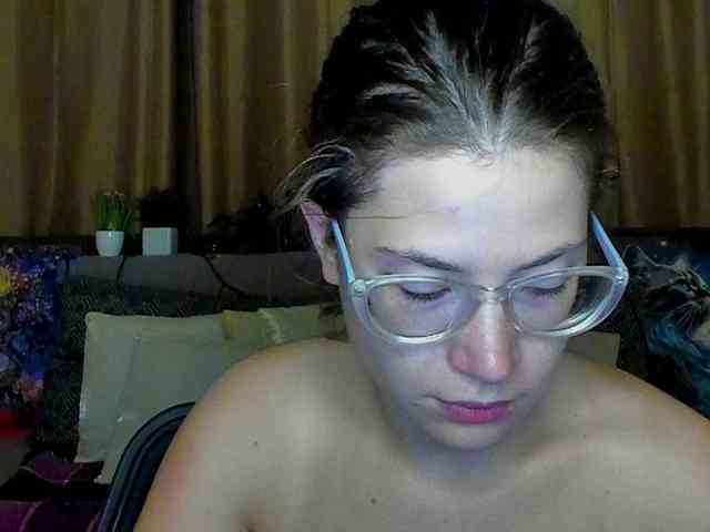 Aliciafolow009 webcam