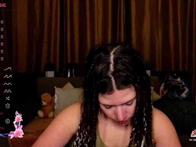 Aliciafolow009 webcam