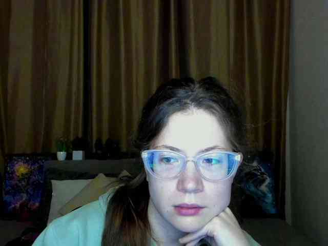 Aliciafolow009 webcam