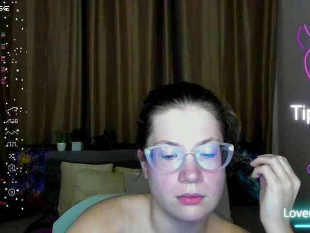 Aliciafolow009 webcam