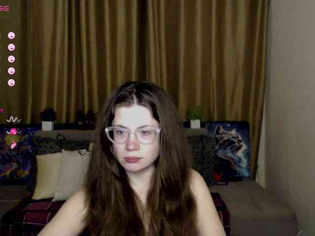 Aliciafolow009 webcam