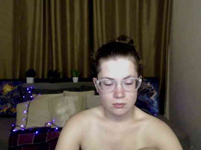 Aliciafolow009 webcam