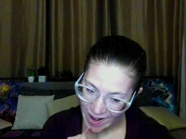 Aliciafolow009 webcam