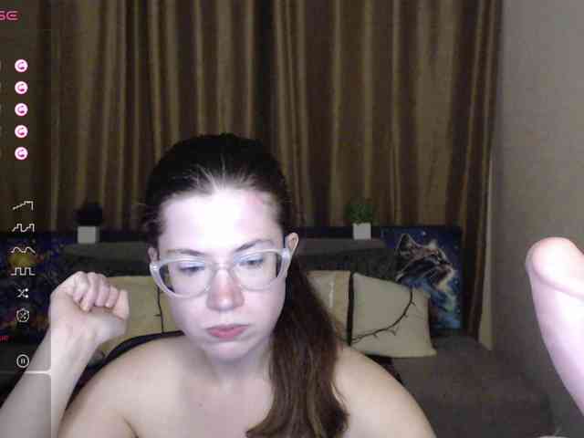 Aliciafolow009 webcam