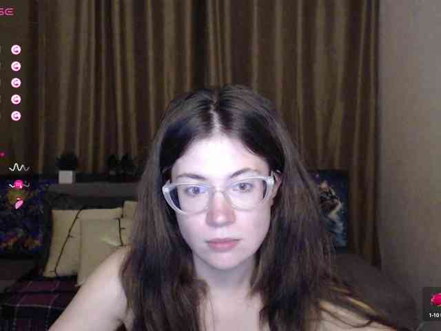 Aliciafolow009 webcam
