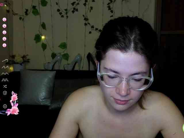 Aliciafolow009 webcam