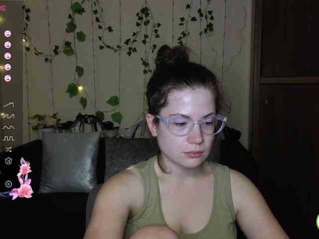 Aliciafolow009 webcam