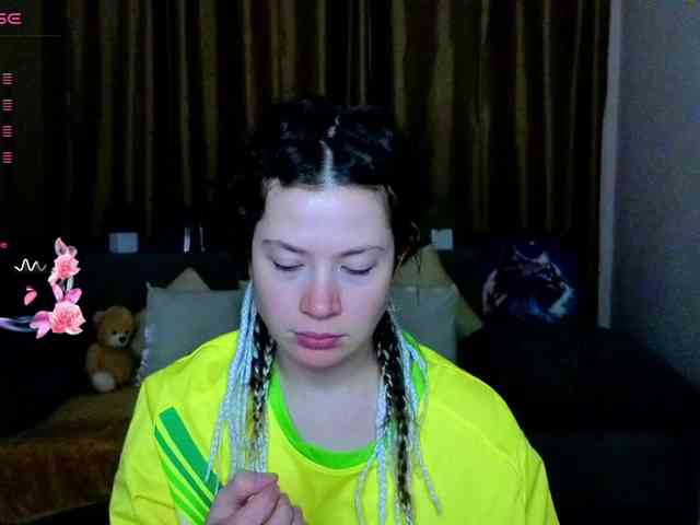 Aliciafolow009 webcam