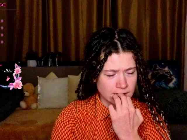 Aliciafolow009 webcam