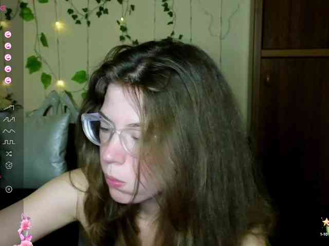 Aliciafolow009 webcam