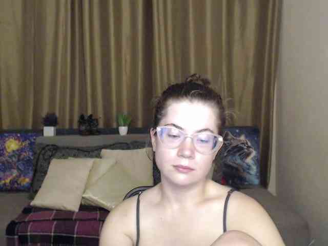 Aliciafolow009 webcam