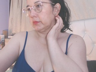 Maturepriscila Porn Show