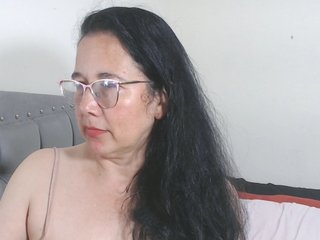 Maturepriscila Porn Show