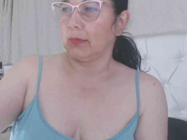 Group chat for 20 39 tokens, Full privates for 60 89 tokens, Privates for 3..., Mature Nude Women Tubes 8