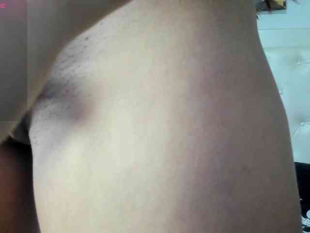 Lovely-Allison webcam