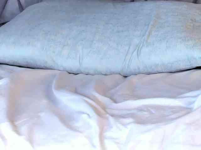 Mollys-Charm777 webcam