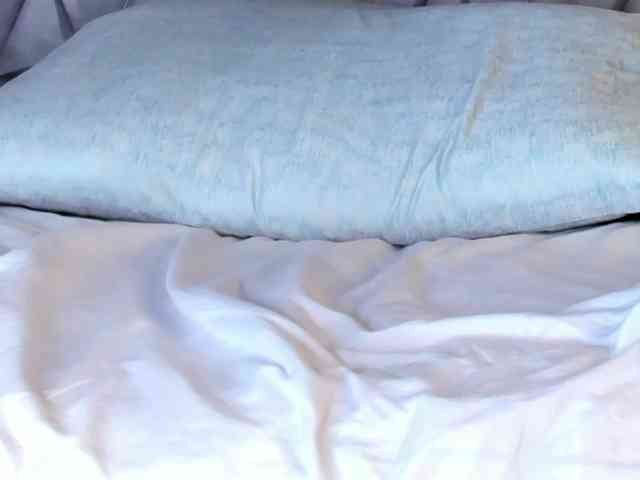 Mollys-Charm777 webcam