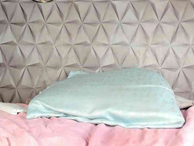 Mollys-Charm777 Mollys-Charm777