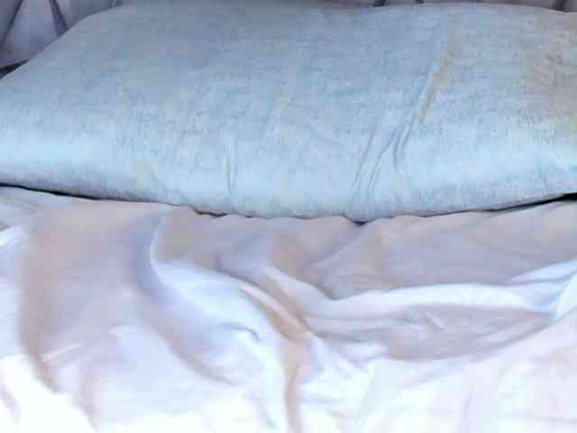 Mollys-Charm777 webcam