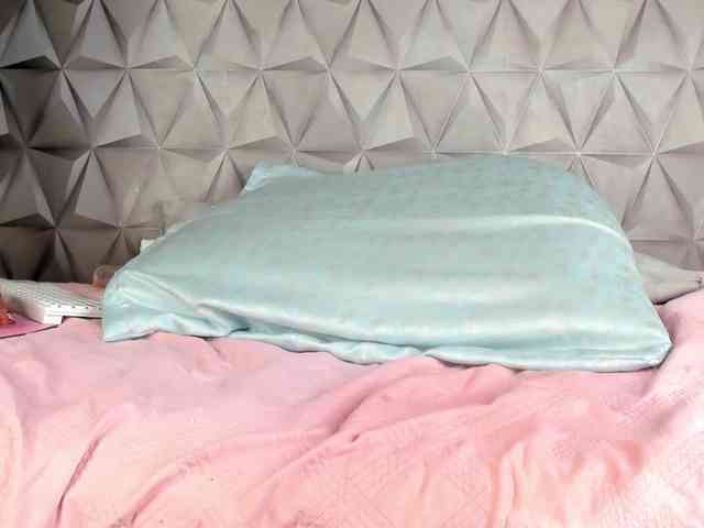 Mollys-Charm777 Mollys-Charm777