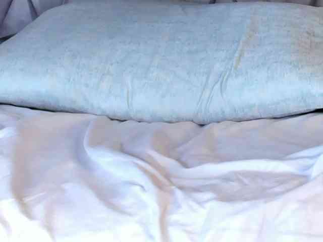 Mollys-Charm777 webcam