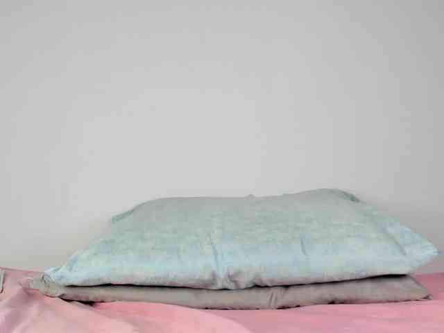 Mollys-Charm777 webcam