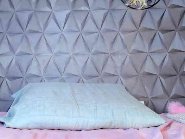 Mollys-Charm777 Mollys-Charm777