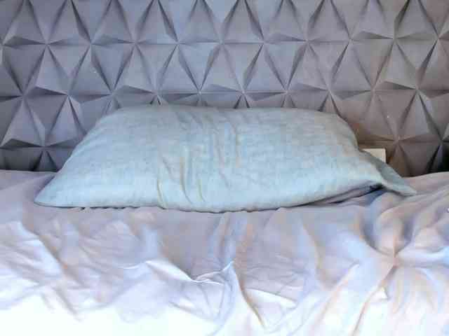 Mollys-Charm777 webcam