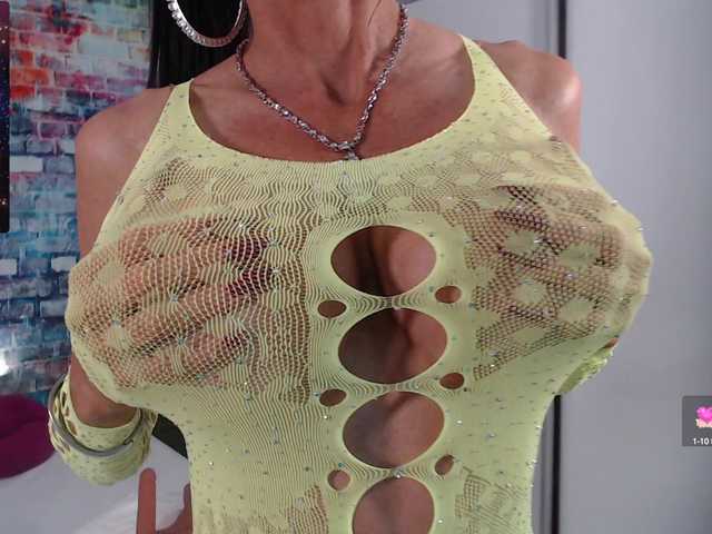  FeliciaHardon1 chat room