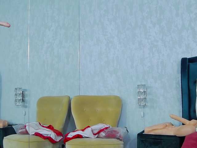 NataliaCristal's BongaCams show and profile