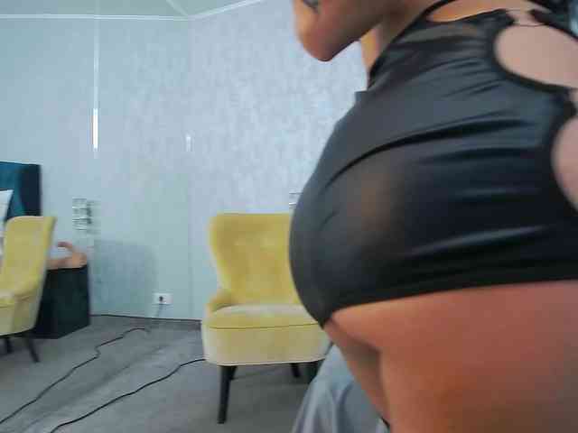 NataliaCristal webcam