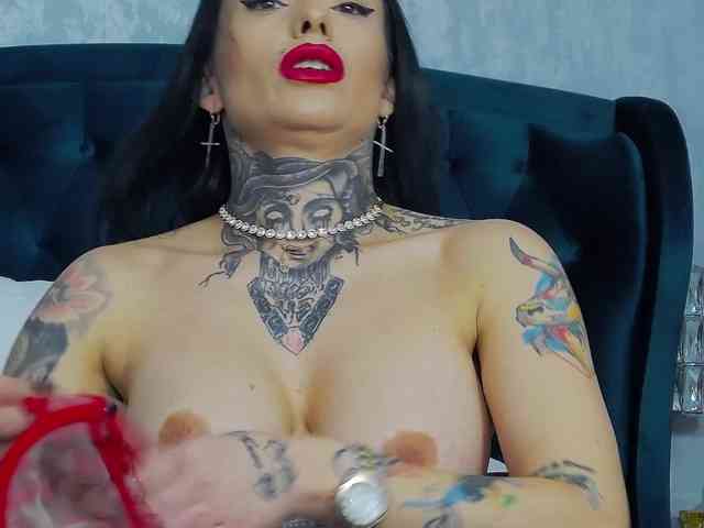 NataliaCristal Live Webcam on BongaCams