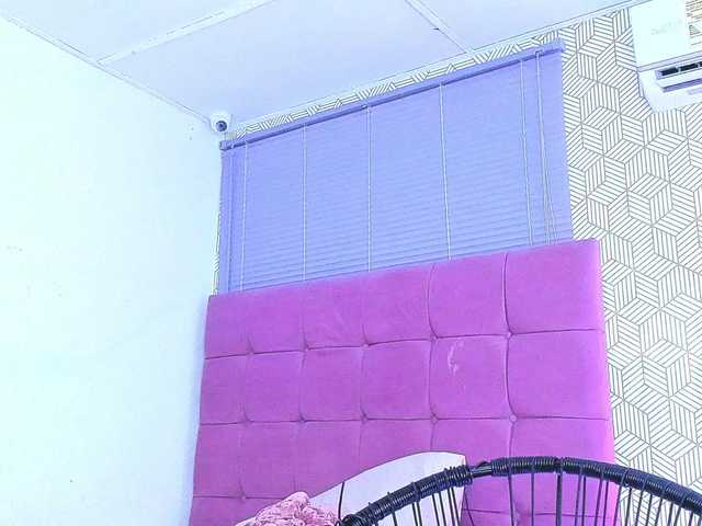  quianna-1 chat room
