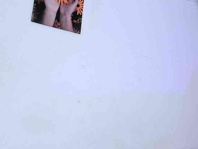 quianna-1 webcam