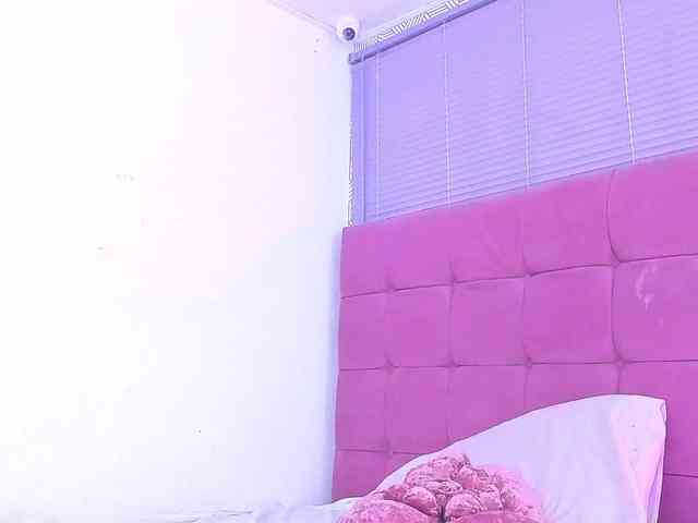 quianna-1 webcam