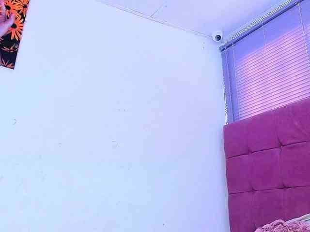 quianna-1 webcam
