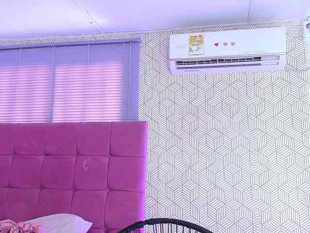 quianna-1 webcam