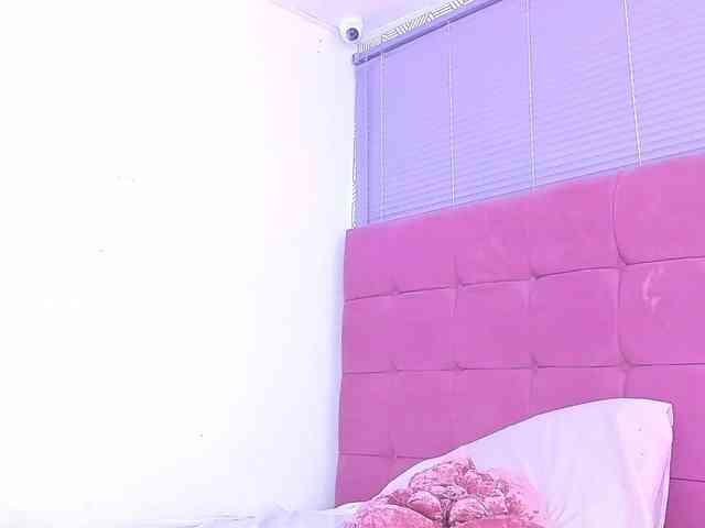 quianna-1 webcam