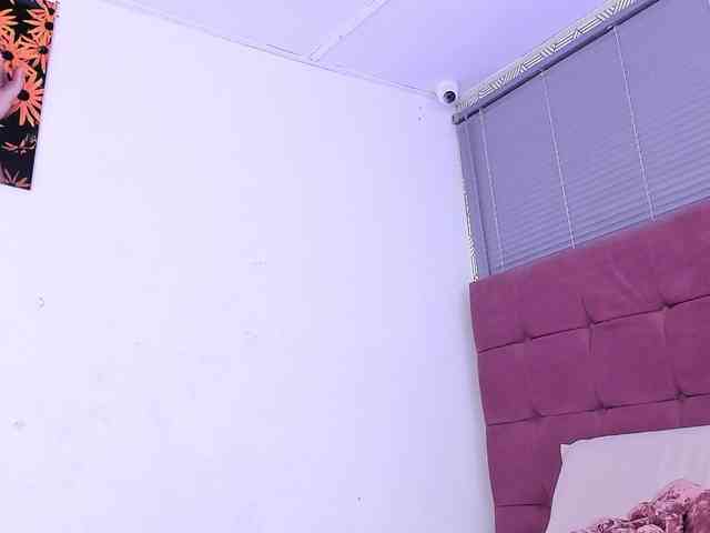 quianna-1 webcam