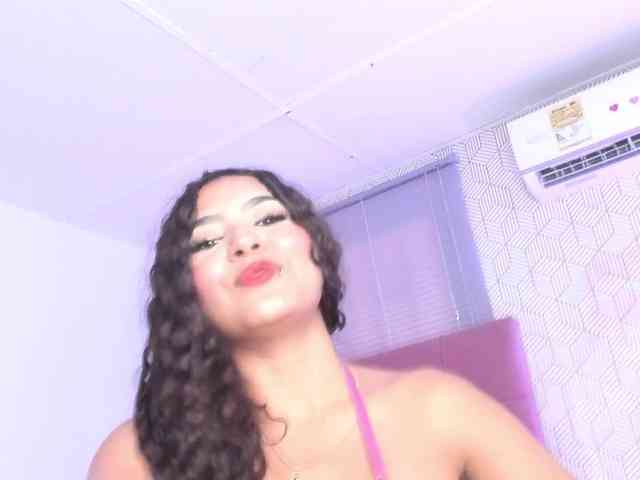 quianna-1 webcam