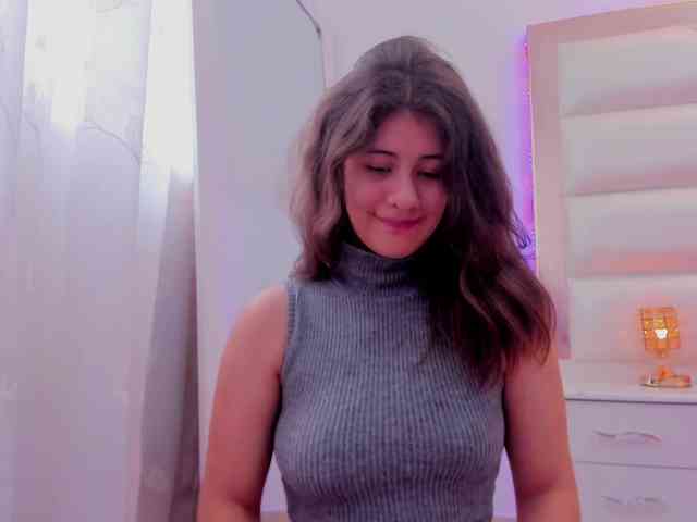 miaqueen021 webcam